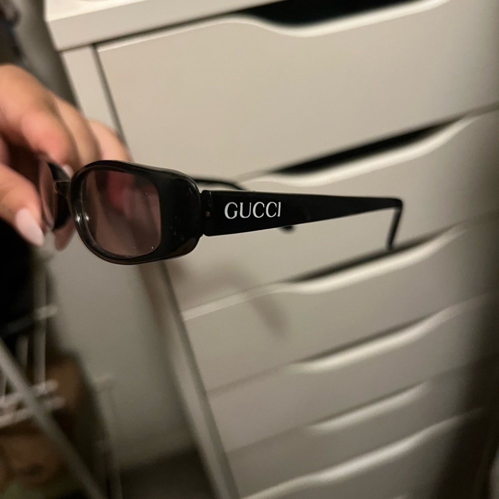 Gucci mini sun glasses